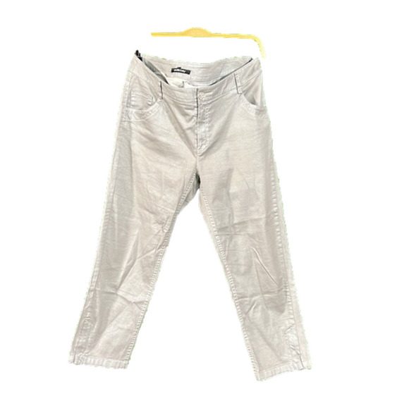 🦩 201. Akela key Faint Metallic Grey Capris Waist 17.5 inches - Picture 1 of 2